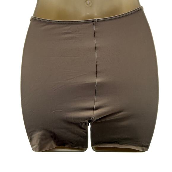 Spanx Assets Girl Short Supreme Slimmers Beige Tummy Taming Shaper Medium - Picture 4 of 5